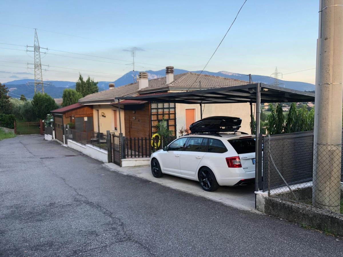 Casa Anna Villa Caprino Veronese Exterior foto